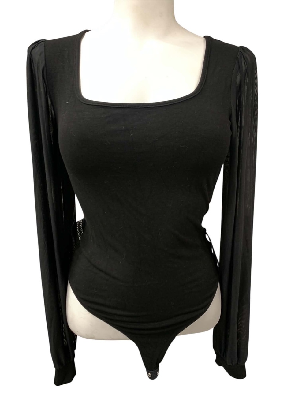 Black Square-Neck Long-Sleeve Bodysuit Size M
